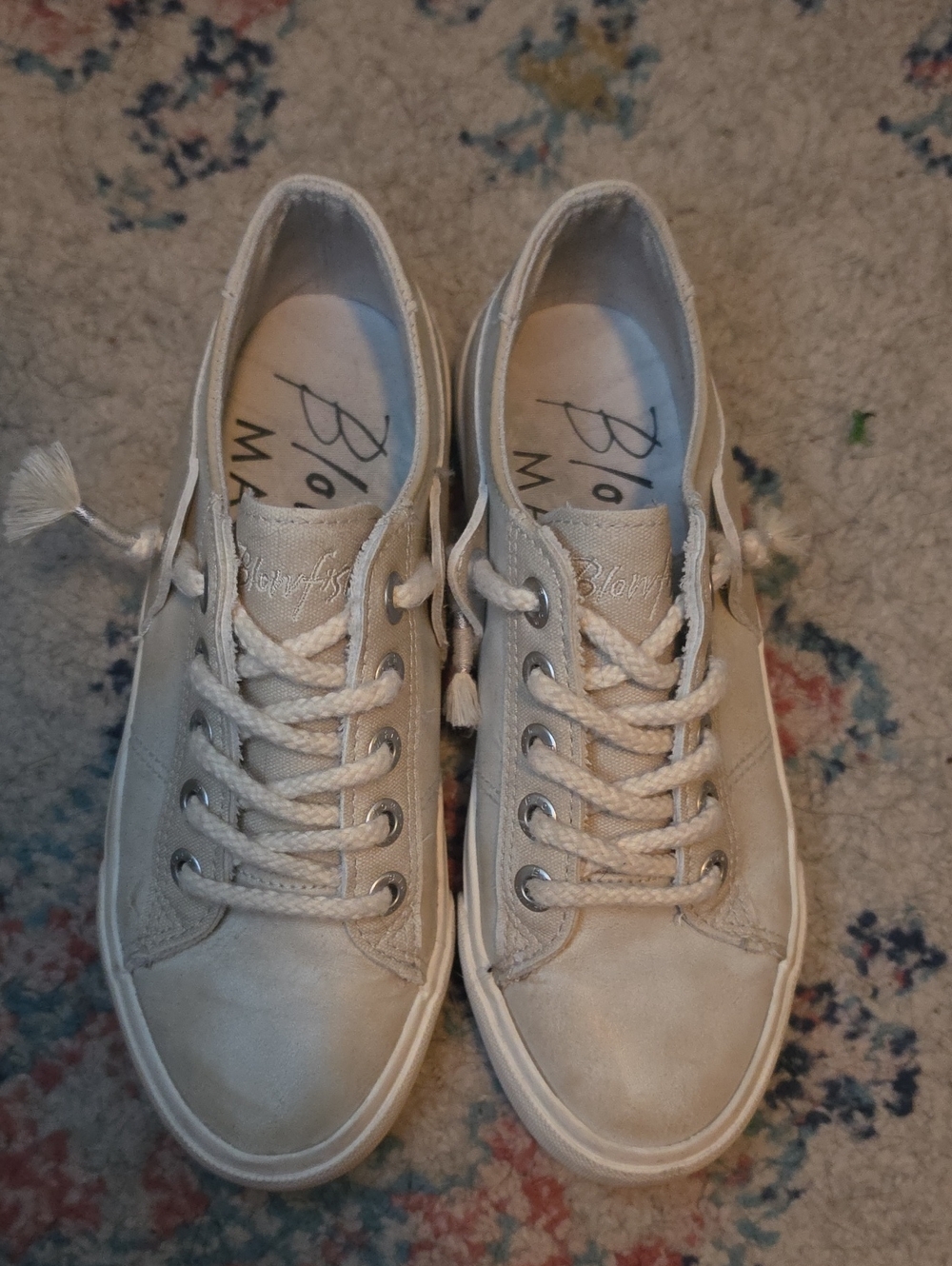 Blowfish Malibu Women's Beige Low-Top Sneakers